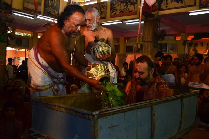 Jayanthi Mahtosav of His Holiness Pujyashri Vijayendra Saraswathi Shankaracharya Swamiji